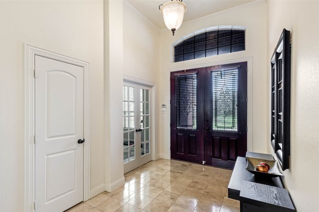 3001 Knightsbridge Lane, Garland, TX 75043