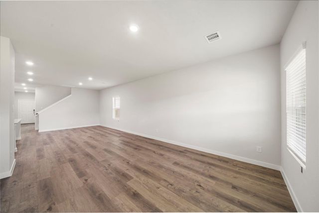 11334 Youngquist Drive, Texas City, TX 77568