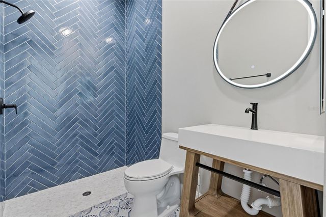 217 AREZZO COURT, Sanford, FL 32771