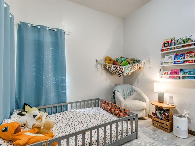 9017 NW 80th Street, Yukon, OK 73099