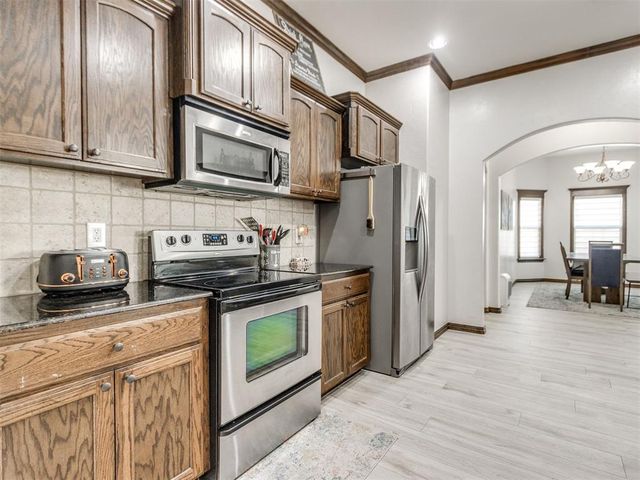 9017 NW 80th Street, Yukon, OK 73099