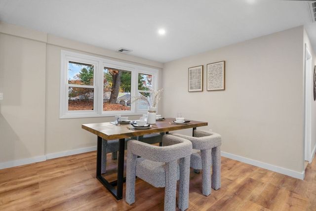 72 Annette Rd, Brockton, MA 02302