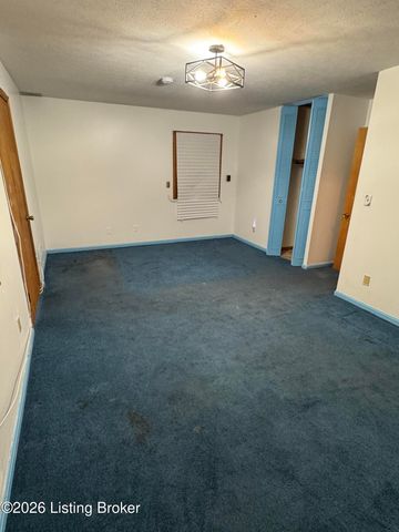 2013 Beech St, Louisville, KY 40210