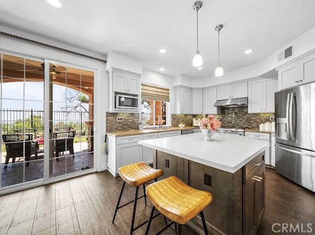 632 Hartwell Court, Altadena, CA 91001