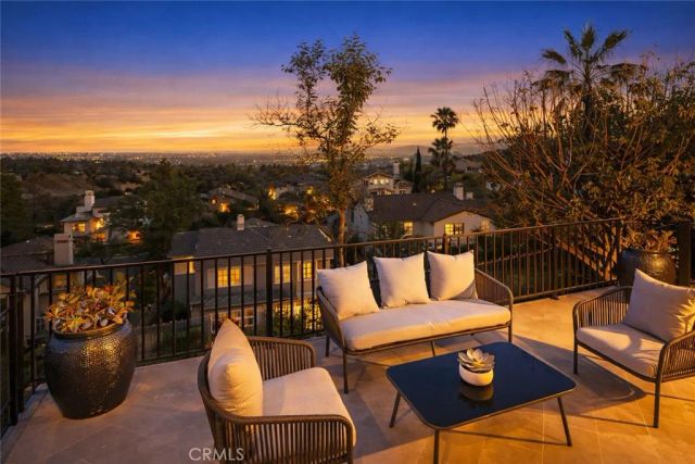 632 Hartwell Court, Altadena, CA 91001