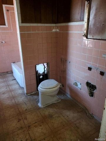 276 Marston Street, Detroit, MI 48202