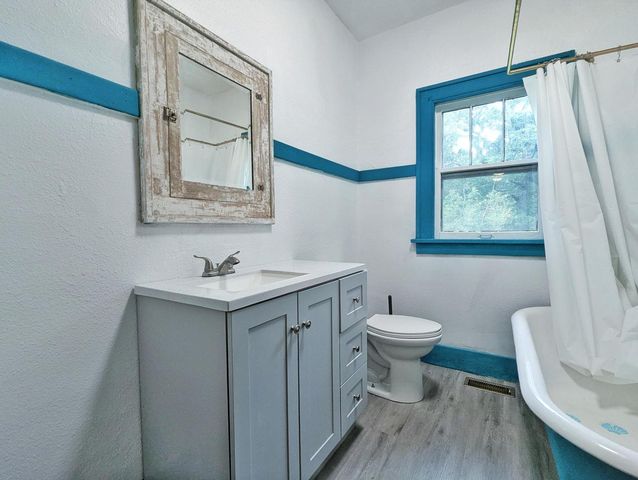 32803 Geneva ROAD, Burlington, WI 53105