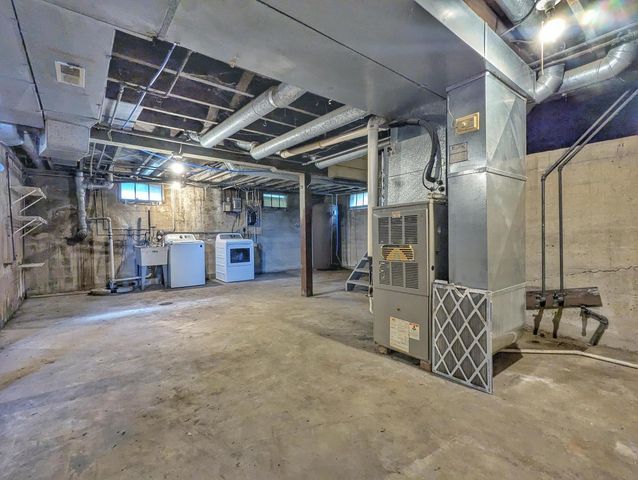 32803 Geneva ROAD, Burlington, WI 53105