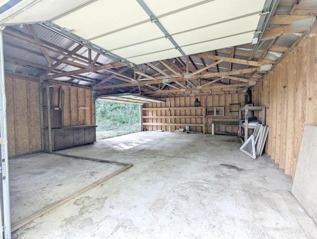 32803 Geneva ROAD, Burlington, WI 53105