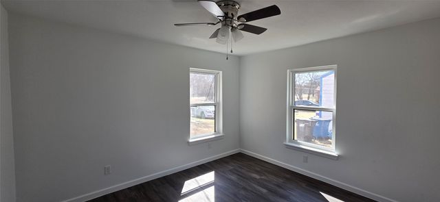 1512 G W Jackson Avenue, Corsicana, TX 75110