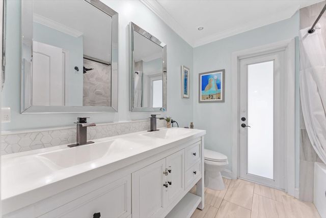 8264 Shadow Wood Boulevard, Coral Springs, FL 33071