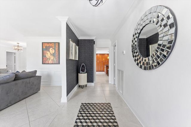 8264 Shadow Wood Boulevard, Coral Springs, FL 33071