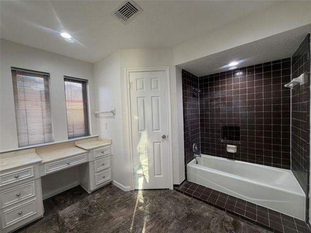 15306 La Paloma, Houston, TX 77083