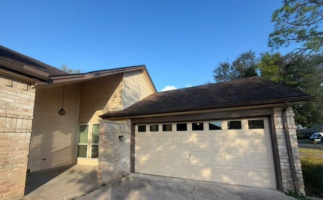 15306 La Paloma, Houston, TX 77083