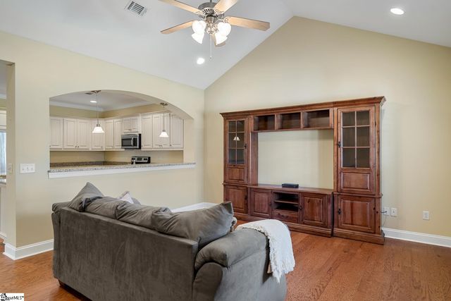 77 Hillsborough Drive, Anderson, SC 29621