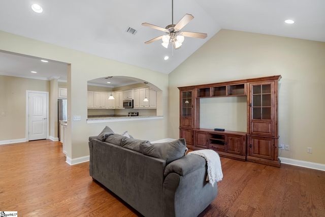 77 Hillsborough Drive, Anderson, SC 29621