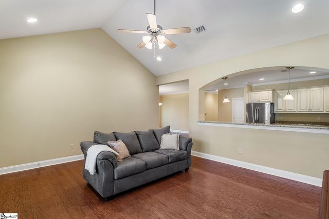 77 Hillsborough Drive, Anderson, SC 29621