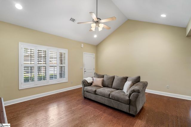 77 Hillsborough Drive, Anderson, SC 29621
