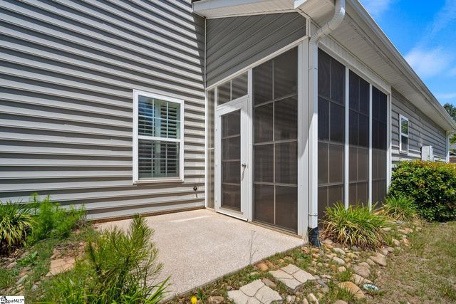 77 Hillsborough Drive, Anderson, SC 29621