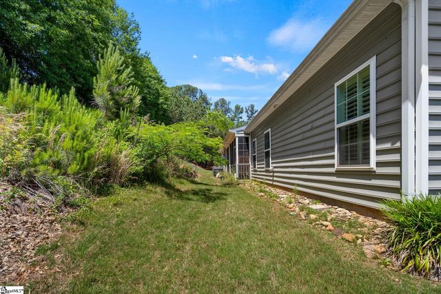 77 Hillsborough Drive, Anderson, SC 29621