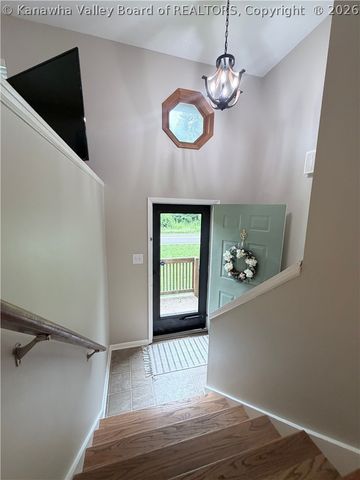 7127 Teays Valley Road, Scott Depot, WV 25560