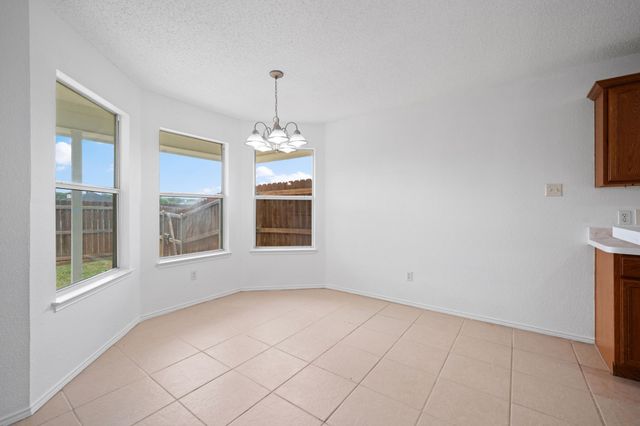 633 Madeline Court, Azle, TX 76020