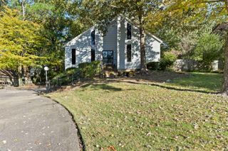 2228 KINGSROW PKY, Memphis, TN 38016