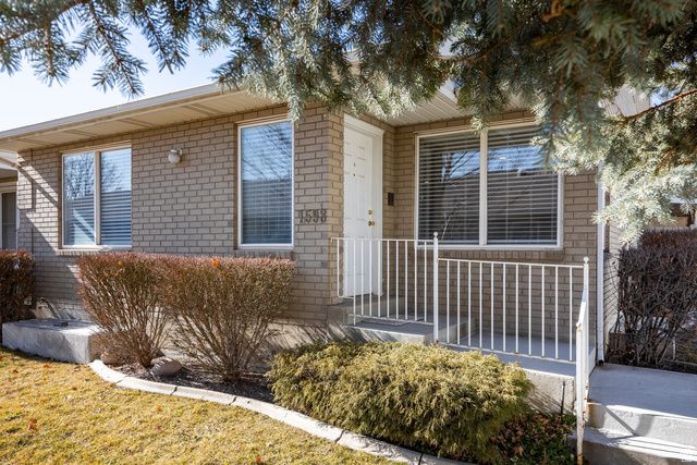 1598 W CORNERSTONE DR, South Jordan, UT 84095