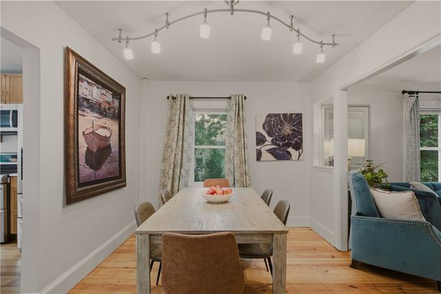 275 Green End Avenue, Middletown, RI 02842