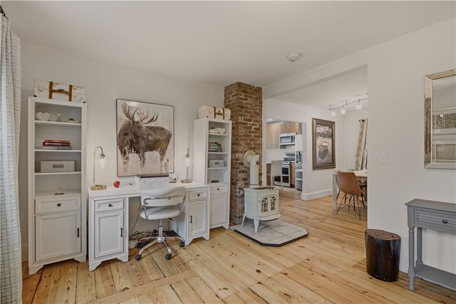 275 Green End Avenue, Middletown, RI 02842