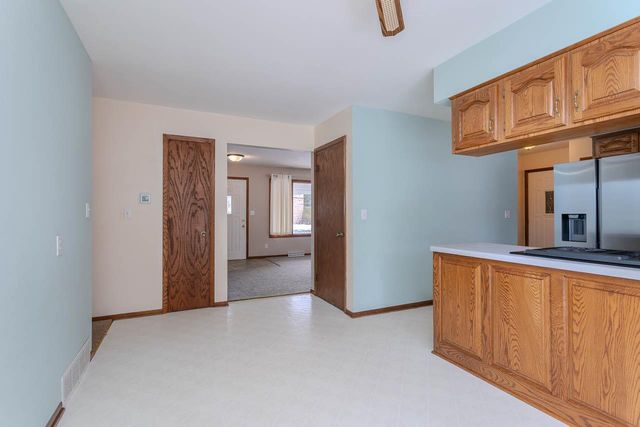 2812 WEILAND AVENUE, Weston, WI 54476