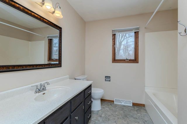 2812 WEILAND AVENUE, Weston, WI 54476