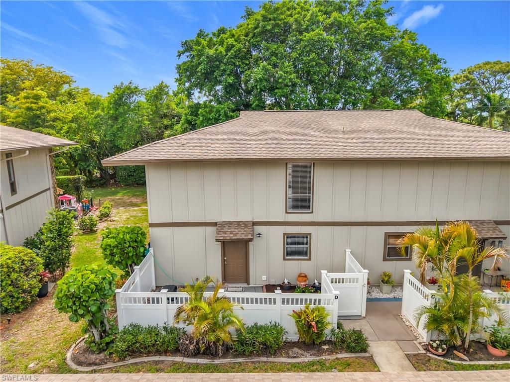 4293 Island CIR 4, FORT MYERS, FL 33919 — exterior