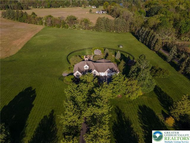 1089 Deemer Road, Moore Twp, PA 18014