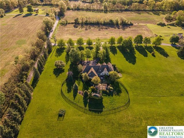 1089 Deemer Road, Moore Twp, PA 18014