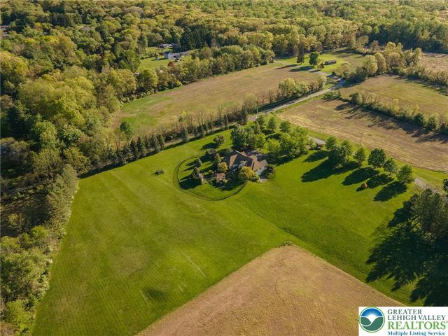 1089 Deemer Road, Moore Twp, PA 18014