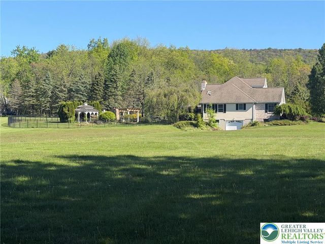 1089 Deemer Road, Moore Twp, PA 18014