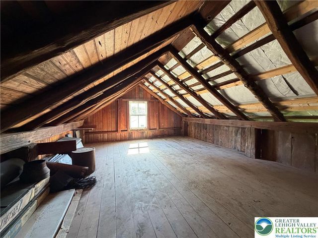 1089 Deemer Road, Moore Twp, PA 18014
