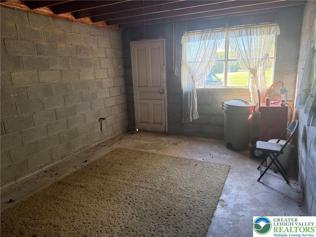 1089 Deemer Road, Moore Twp, PA 18014