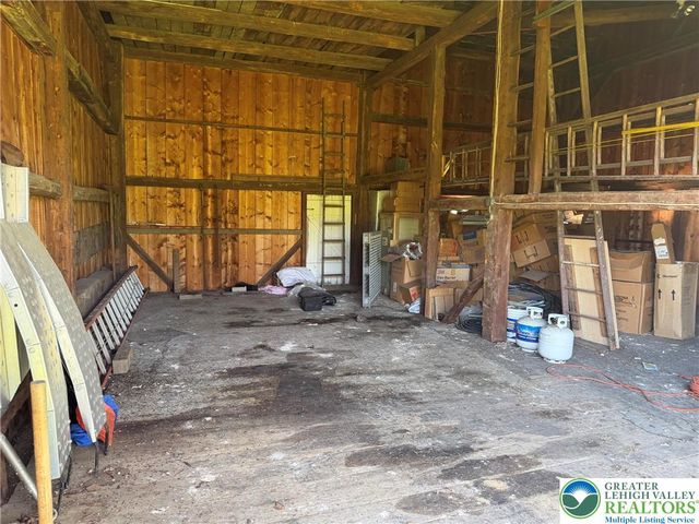 1089 Deemer Road, Moore Twp, PA 18014