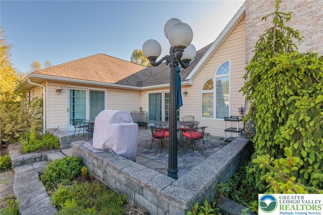 1089 Deemer Road, Moore Twp, PA 18014