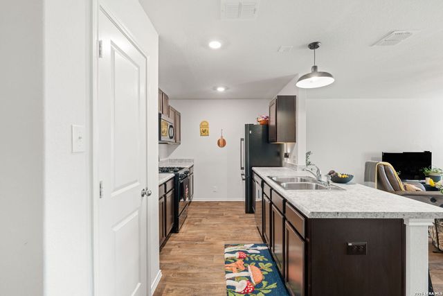 8231 Blue Canal, San Antonio, TX 78244