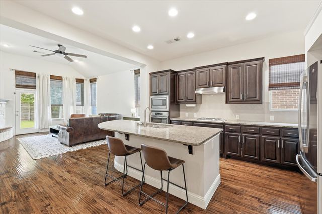 501 Fenceline Drive, Argyle, TX 76226