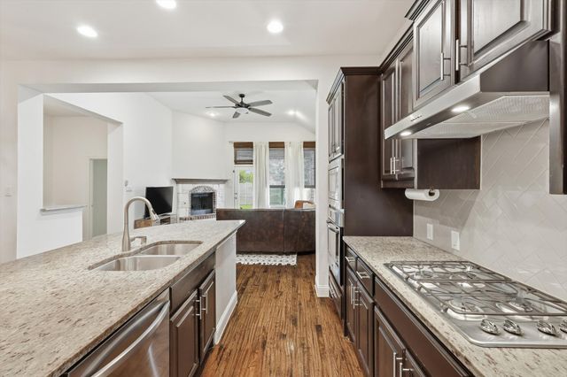 501 Fenceline Drive, Argyle, TX 76226