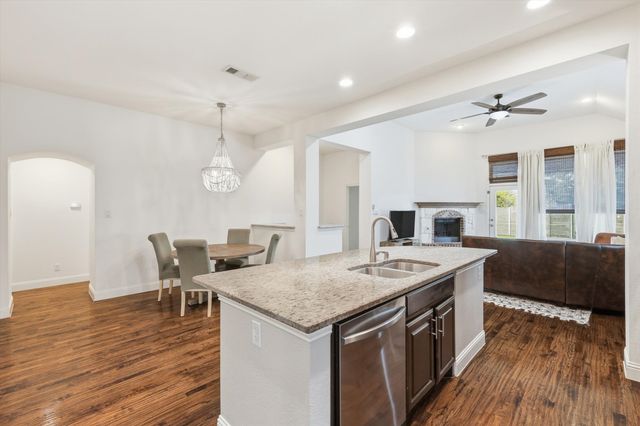 501 Fenceline Drive, Argyle, TX 76226