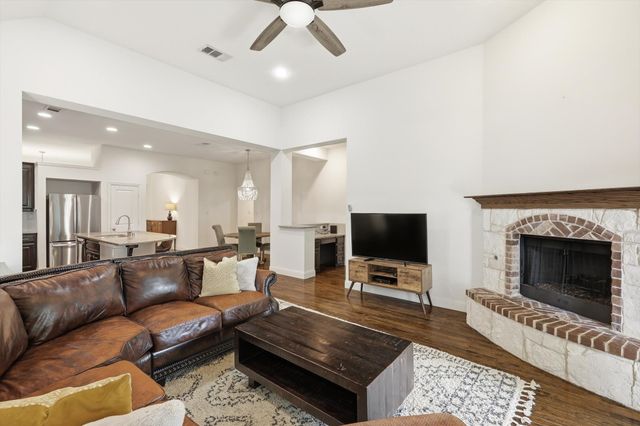 501 Fenceline Drive, Argyle, TX 76226