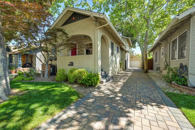 941 33rd St, Sacramento, CA 95816
