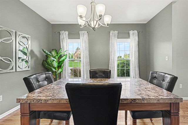 4764 Dunbarton Court, Ann Arbor, MI 48103