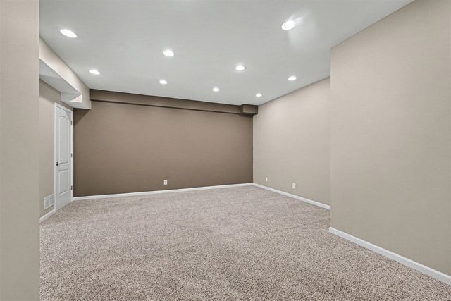 4764 Dunbarton Court, Ann Arbor, MI 48103