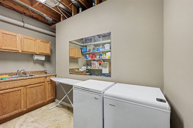 4764 Dunbarton Court, Ann Arbor, MI 48103